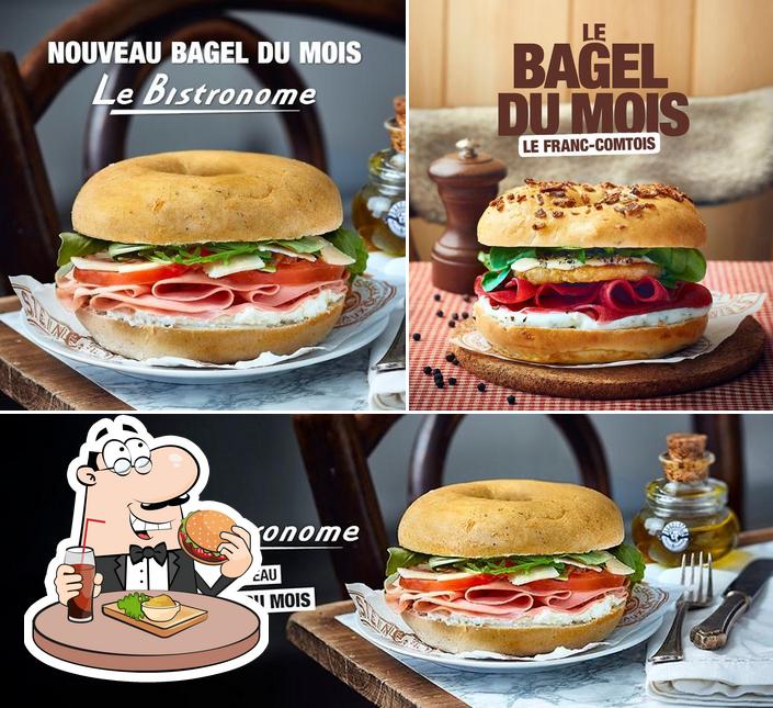 Faites-vous plaisir avec un hamburger à Bagels à Metz | Bagelstein