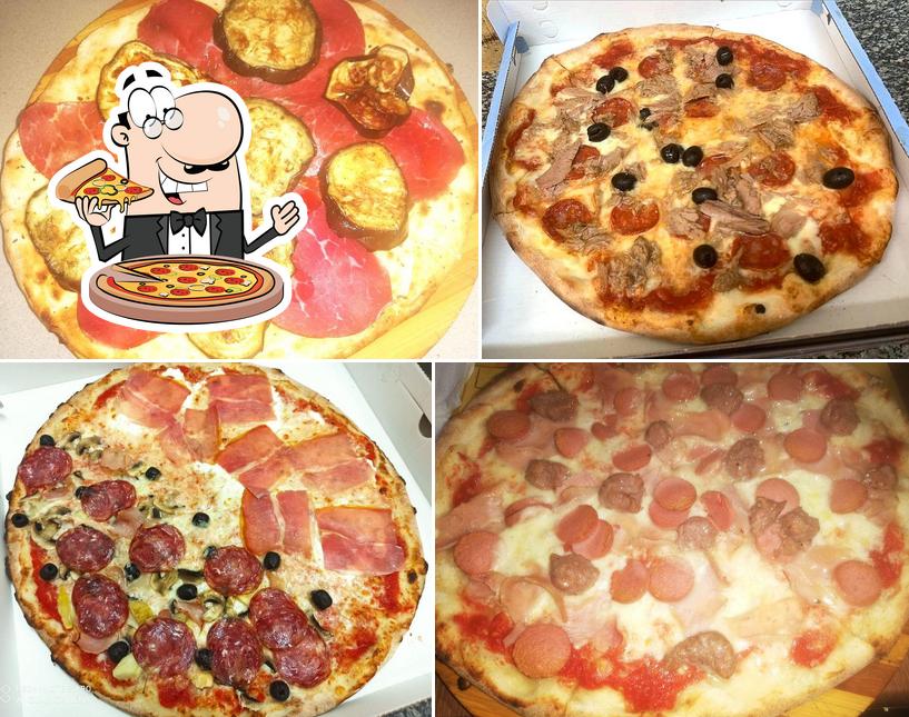 Scegli tra le svariate varianti di pizza