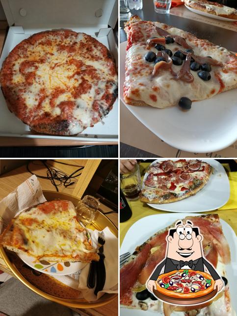 Ordina tra le molte varianti di pizza