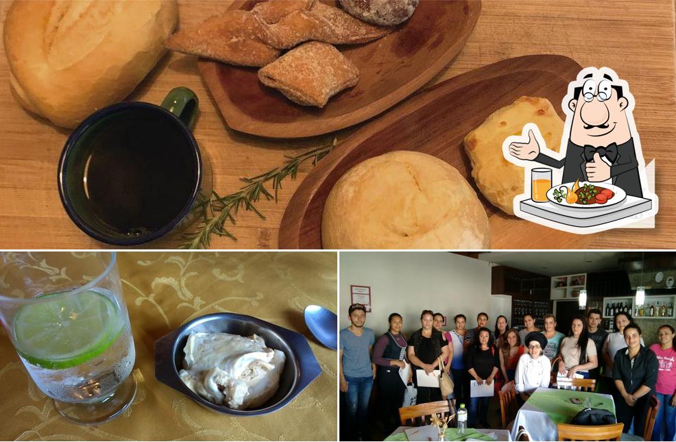 Entre diversos coisas, comida e mesa de jantar podem ser encontrados no Padua Alimentos