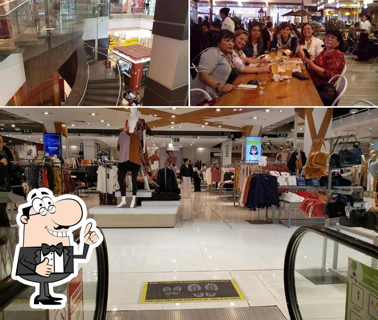 Restaurante Heladería Crepes & Waffles Titan Plaza 3 Piso, Bogotá