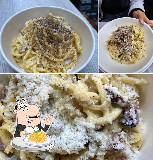 Spaghetti alla carbonara al EGG Pasta Fresca