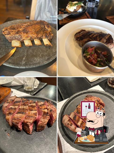 Pratos de carne são disponibilizados no Cortés Asador - (Shopping Villa Lobos)