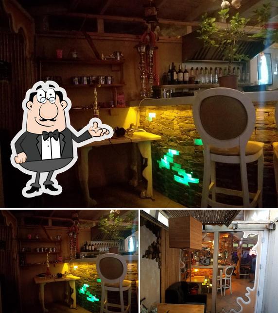 Check out how Cosy Bar looks inside