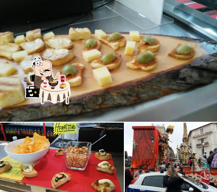 Questa è la foto che presenta la cibo e nozze di La Dolce Vita Bar - Tabacchi