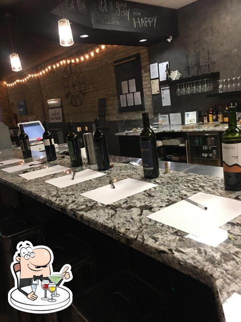 Trio Wine Cafe serves alcohol