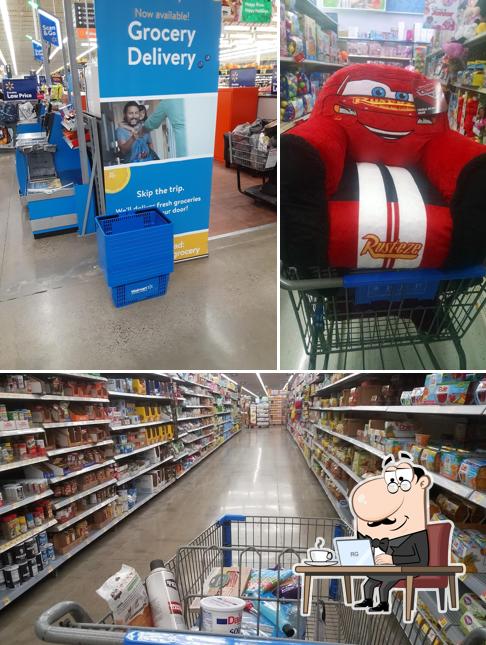 Walmart Supercenter, East Greenbush, 279 Troy Rd Opiniones del