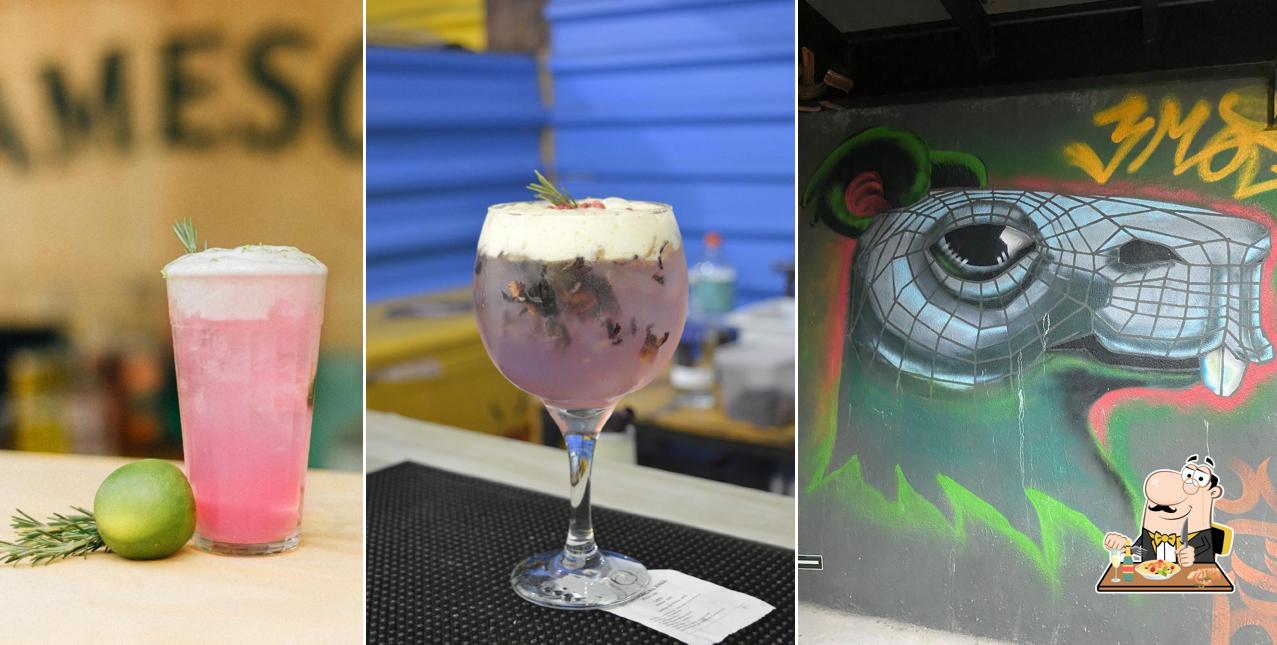 Comida em Mamão Com Açúcar