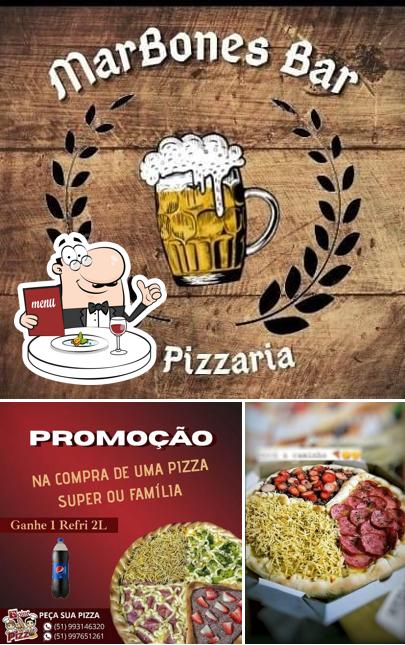 A comida e cerveja do restaurante