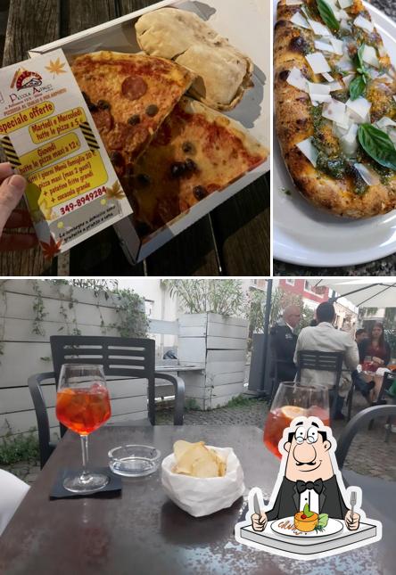 Dai un’occhiata alla foto che presenta la cibo e interni di Piccola Amalfi pizza & kebab