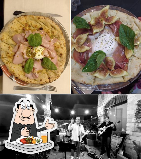 La foto della cibo e interni di Pizzeria Da Libero