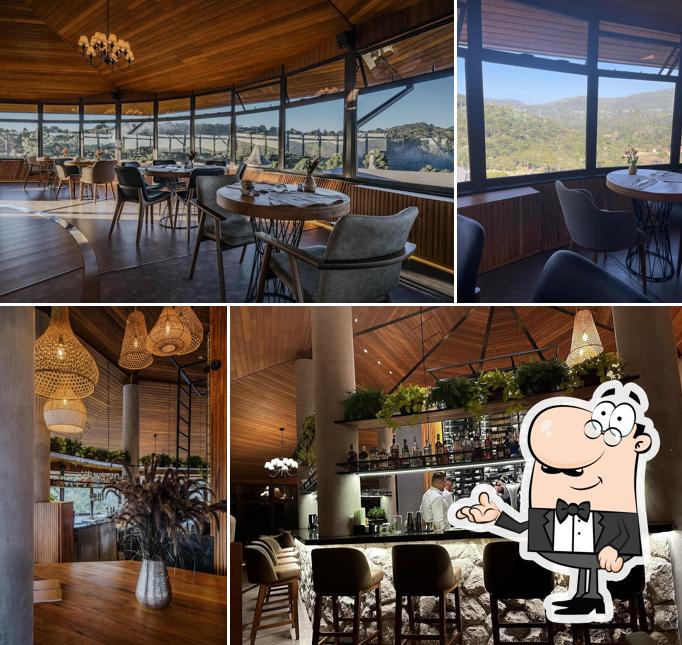 O interior do Sierra 360 Restaurante Giratório