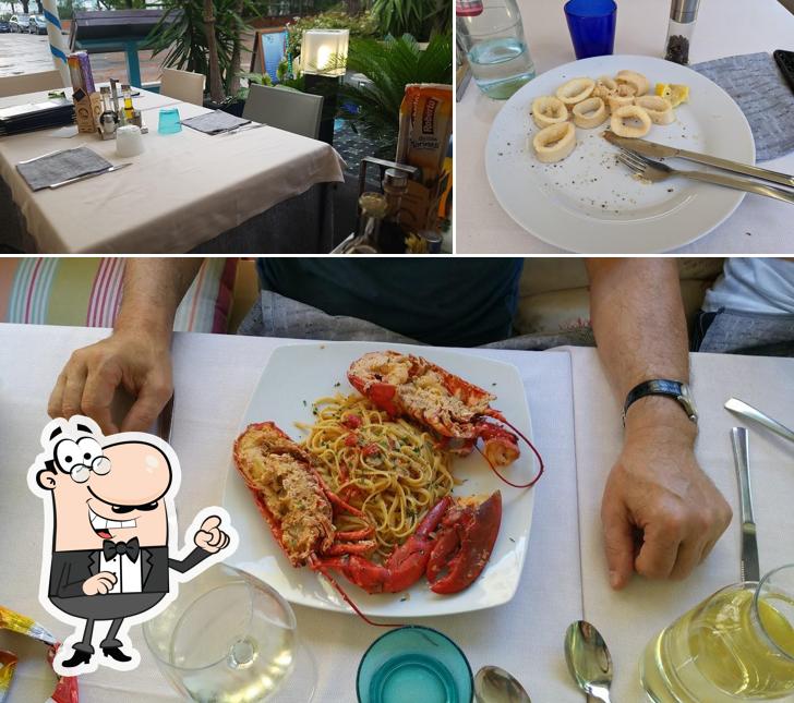 Dai un'occhiata agli interni di Ristorante Pizzeria Azzurra