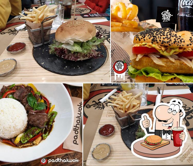 Try out a burger at Restaurante padthaiwok. Motril