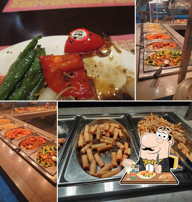 JOY WOK Super Buffet Overland Park, 12631 Metcalf Ave in Overland