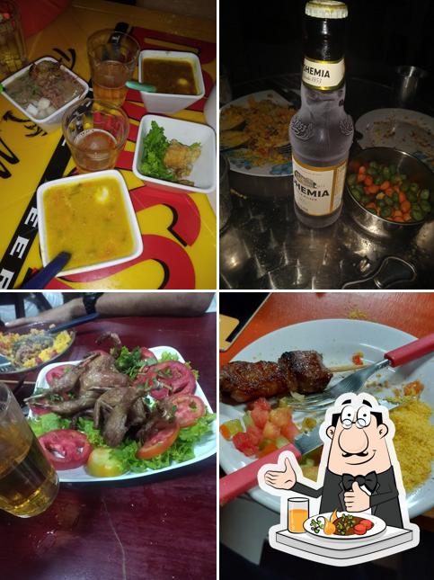 Comida em Espetinho do Cido Bar do Vavá
