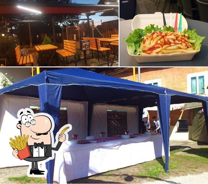 Essayez des frites à Snack Bar Dami