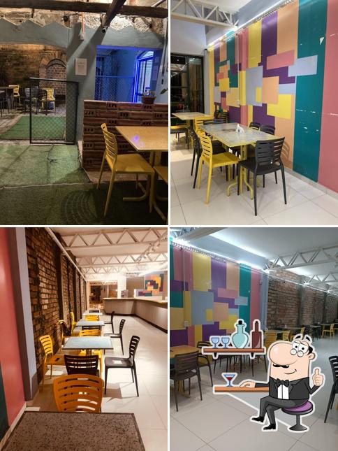 O interior do Sorveteria Ice Club - Batista Campos