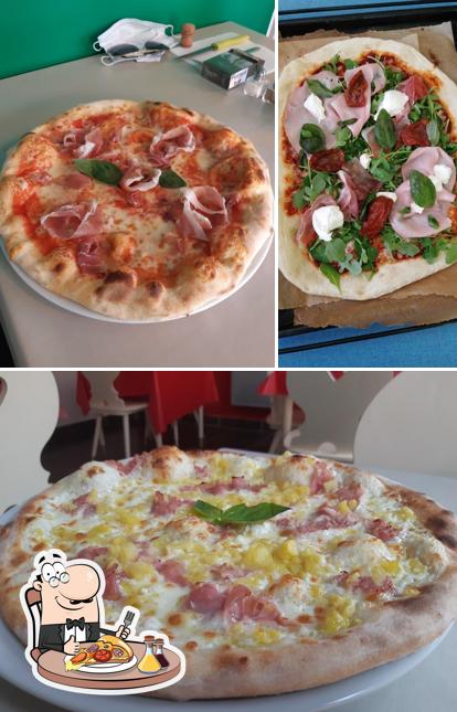 Choisissez des pizzas à La Vespa