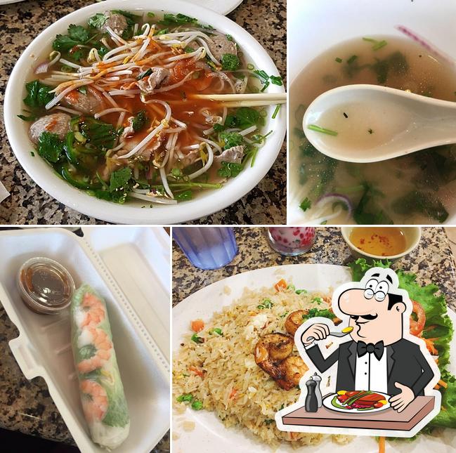 Food at Pho Saigon