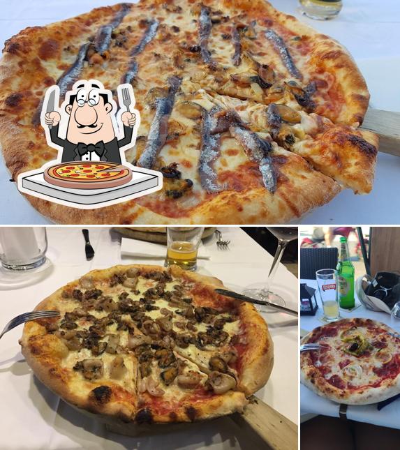 Ordina tra le svariate varianti di pizza