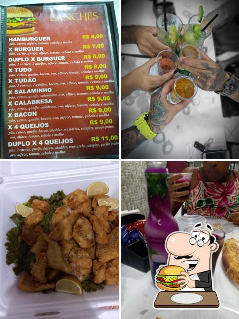 Peça um hambúrguer no Pizzaria Tarantela