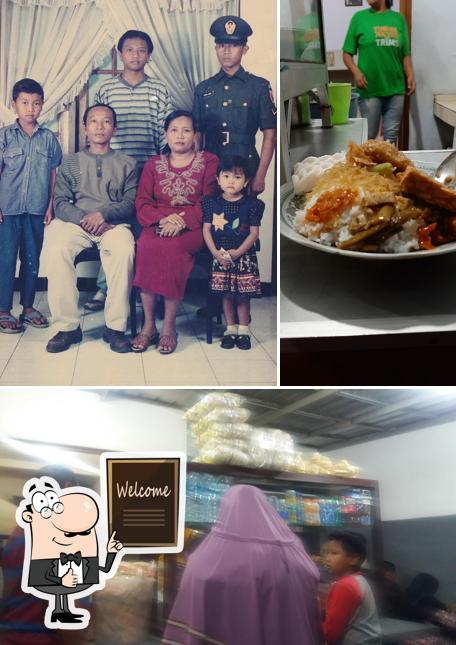 Restaurante Warung Rawon Rames Dan Pecel Bu Dewi Malang Opiniones