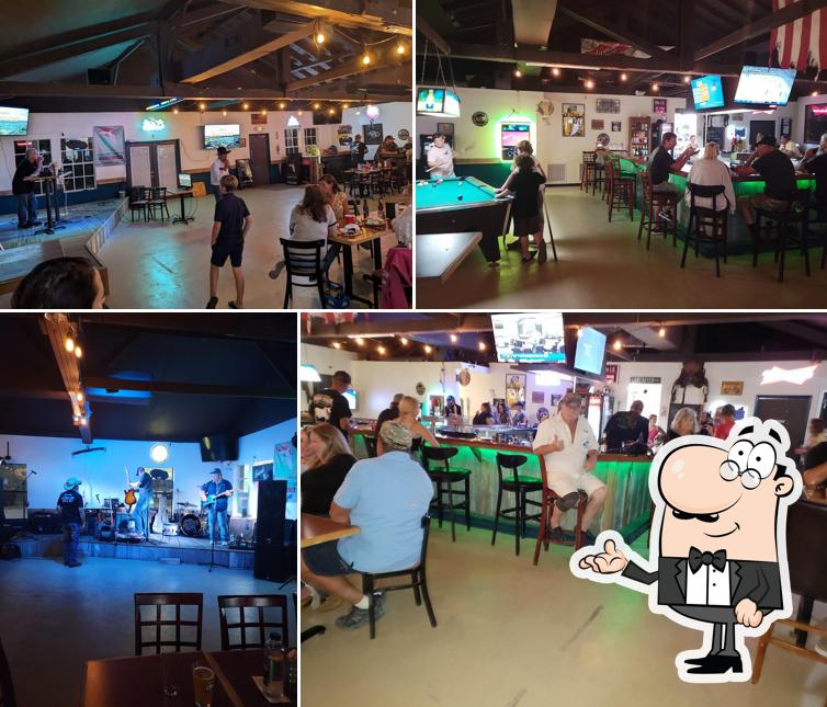 Willy's Bar & Grill, Fellsmere - Restaurant menu, prices and reviews