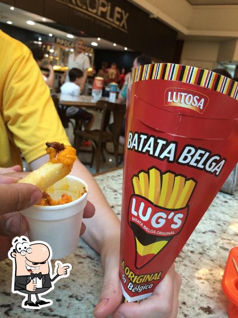 Look at this image of Lug's Batata Belga