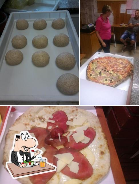 La immagine della cibo e interni di Pizzeria d'asporto con forno a legna Angelo&Cry