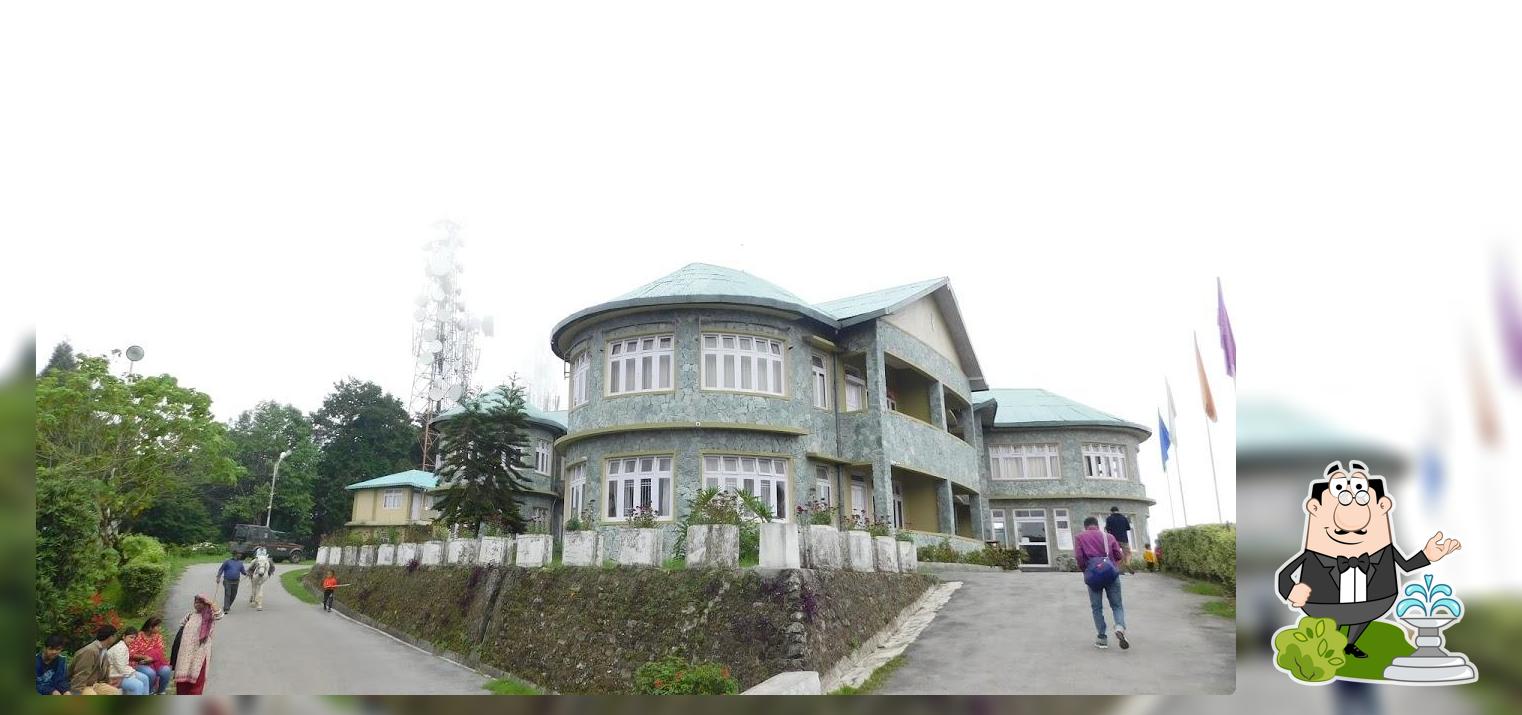 Denzong House & Restaurant