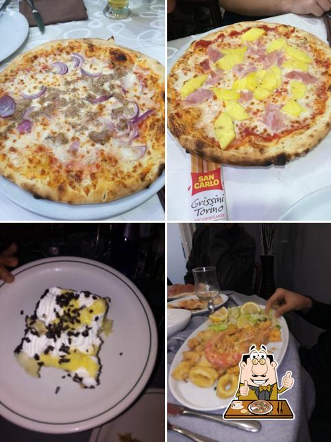 Ordina una pizza a Pizzeria Santa Maria