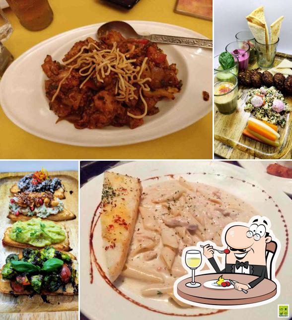 Meals at Alfredo's