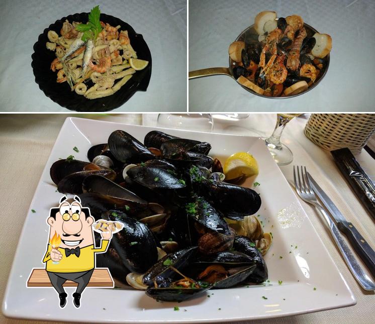 Gli ospiti di Ristorante Pizzeria Orfeo possono avere diversi prodotti di cucina di mare