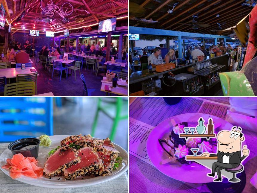 FINS Seafood & Dive Bar in Cape Coral Restaurant menu and reviews