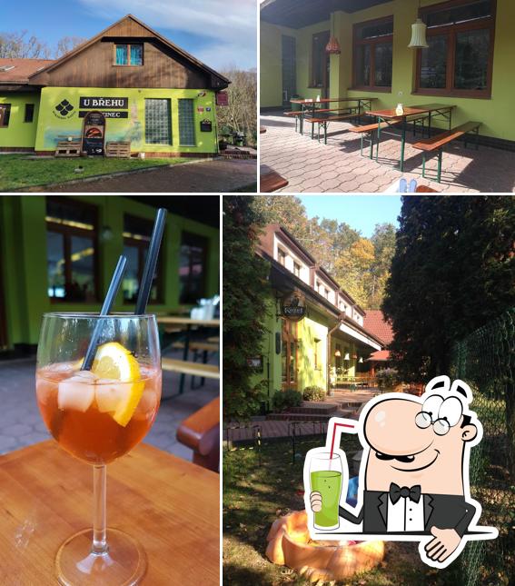 Enjoy a beverage at Hostinec U Břehu