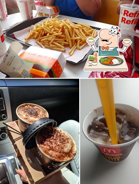 A ilustração do McDonald’s’s comida e bebida