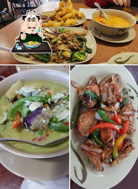 Thai Palms Restaurant in Palmdale - Restaurant menu and reviews