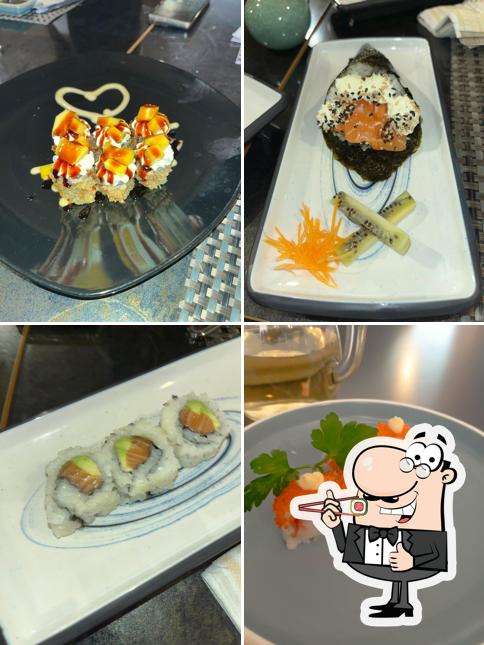 {Restaurant_name} serve piatti di sushi