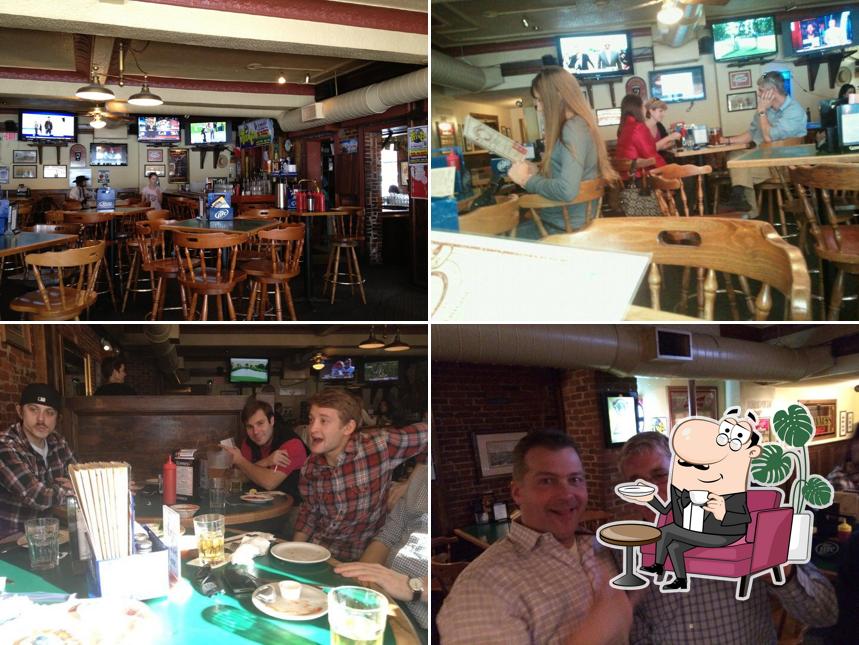 Rusty Hammer in Portsmouth Restaurant menu and reviews