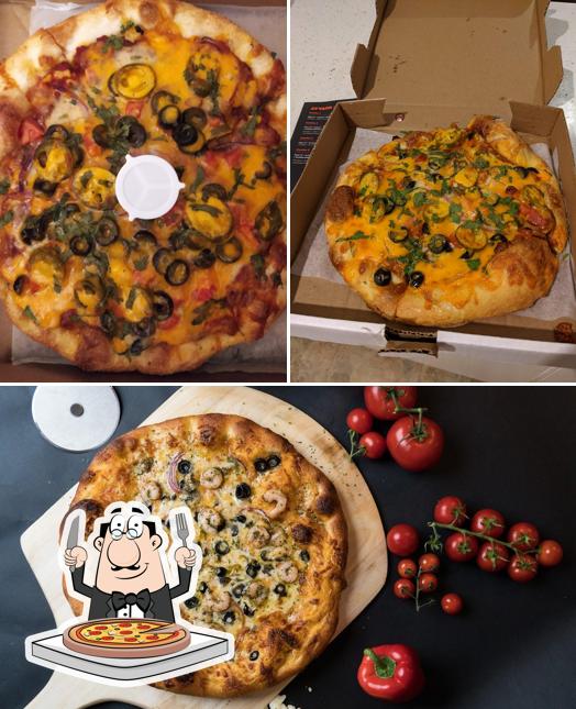 Order Super Cool Fresh Black Ninja Pizza Restaurant Delivery【Menu &  Prices】, Laval