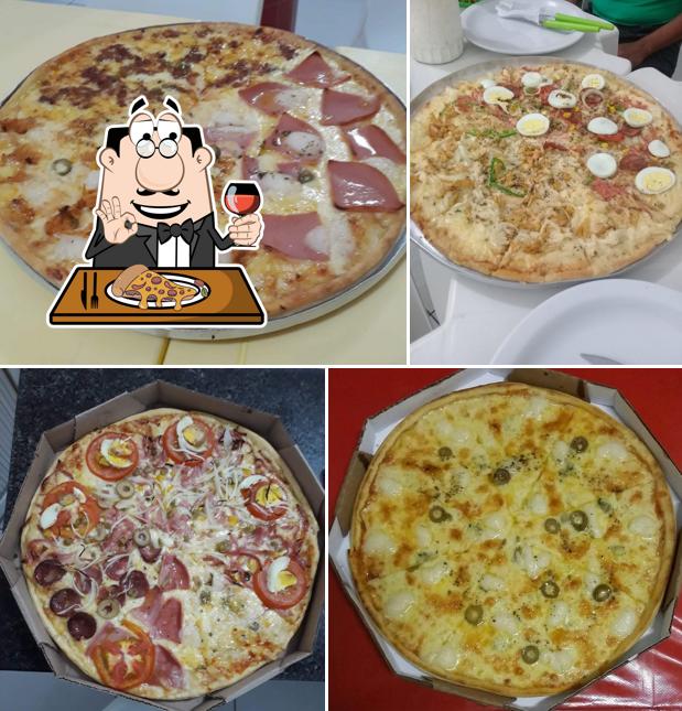 Peça diversos estilos de pizza