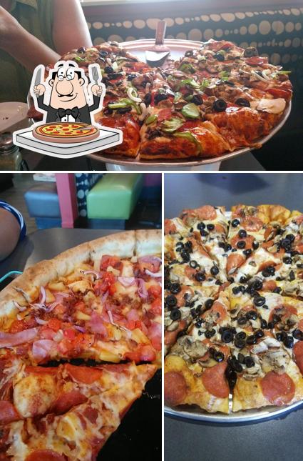 Get pizza at Round Table Pizza - Clubhouse