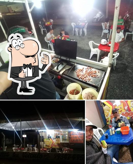 Look at the pic of Paulão Lanches