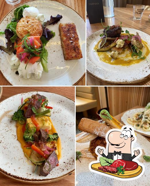 Ruex Cafe and Bar