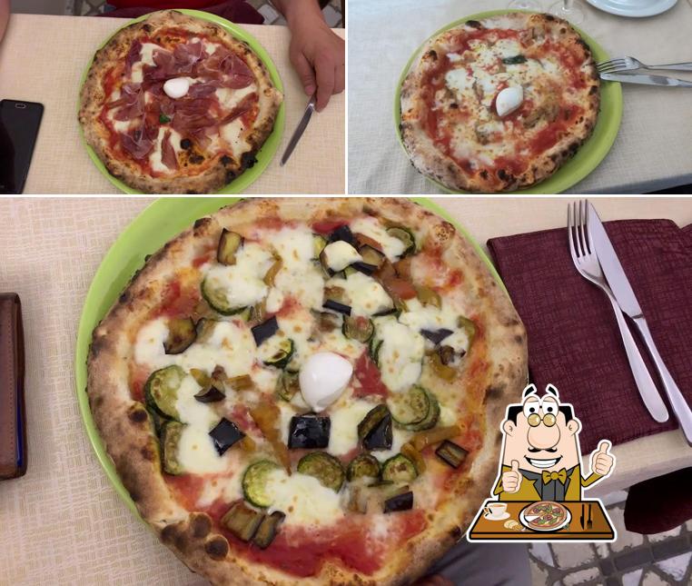 Ordina una pizza a Ai Cappuccini Ristorante Pizzeria