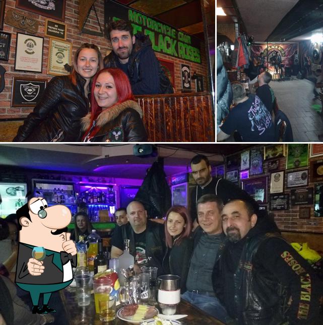 Black Roses MC pub & bar, Kazanluk - Restaurant reviews