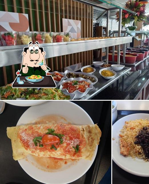 Platos en Exal - Alimentação E Facilities