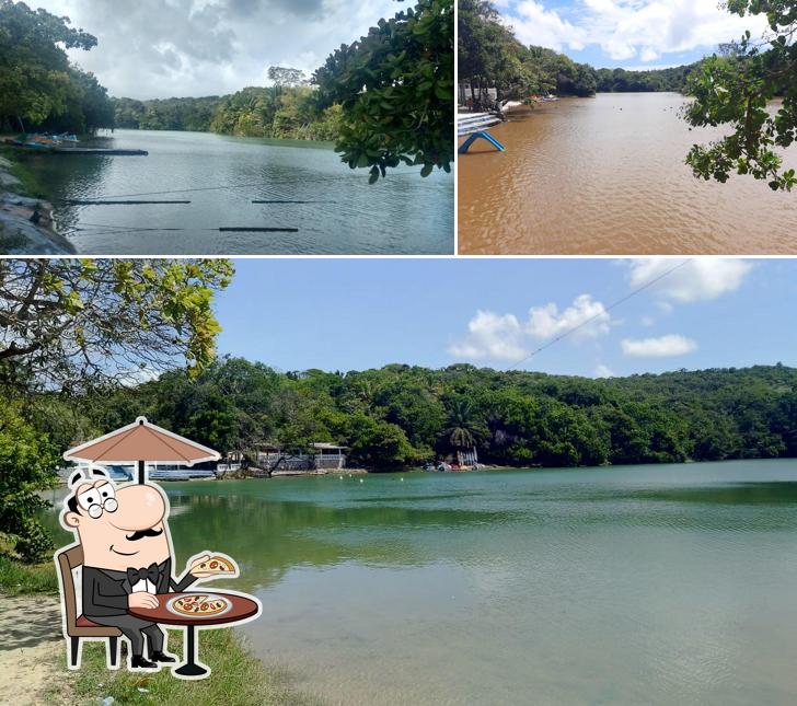 a parte exterior é uma característica importante do Lagoa Azul