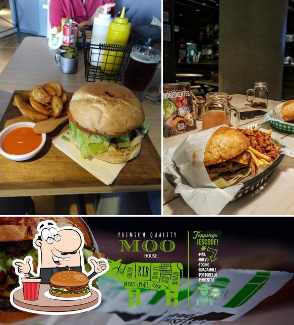 Moo House Burger restaurant, Santiago de Querétaro, Prol. Bernardo